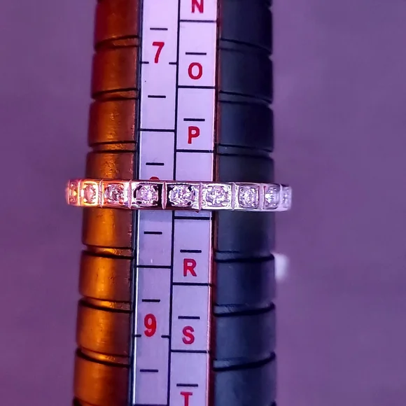 Moissanite Elegant Silver Women's Ring Sz 7 #50 - Picture 3 of 3